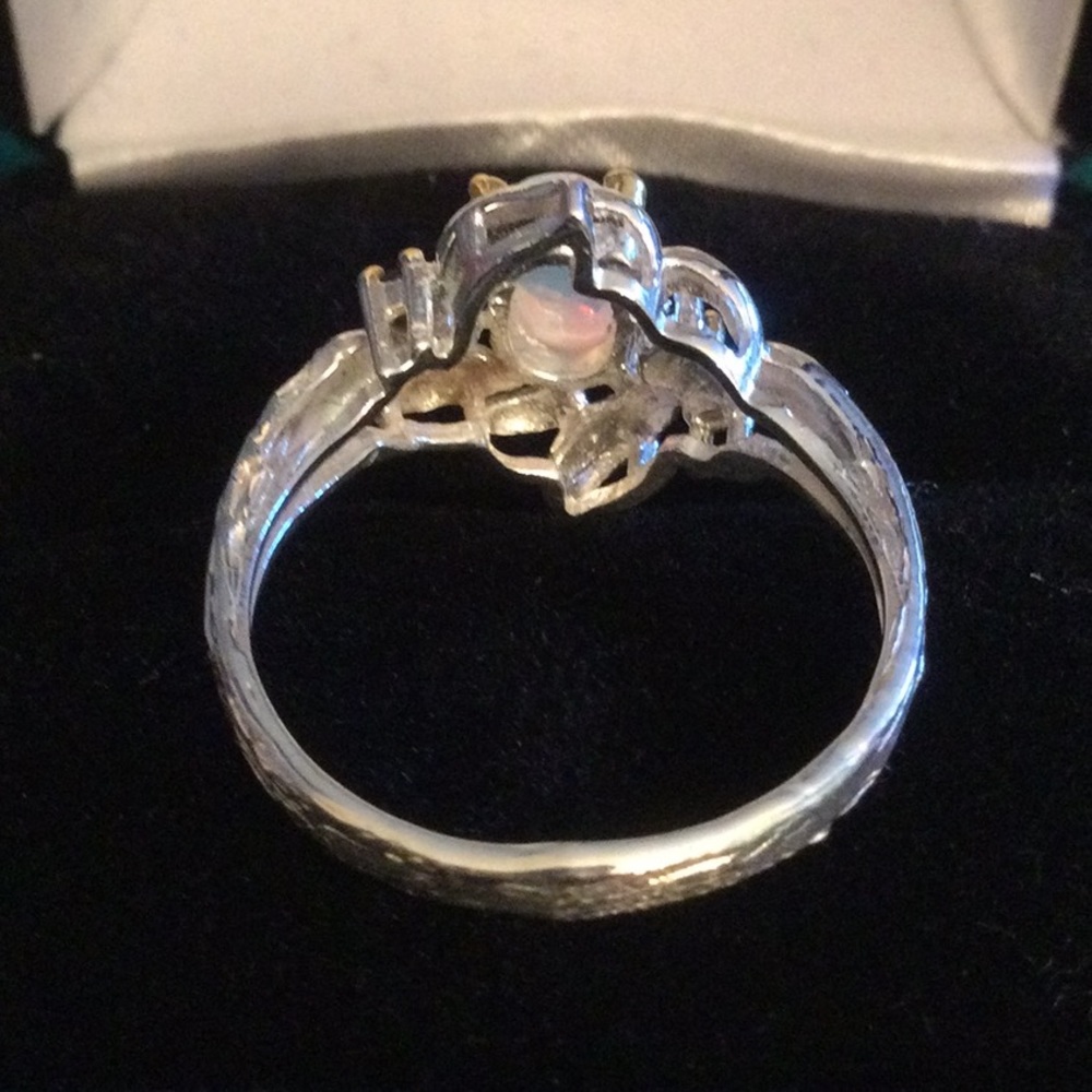 Amazing Genuine Fiery Opal Ring with Sapphires - Picture 7 of 11